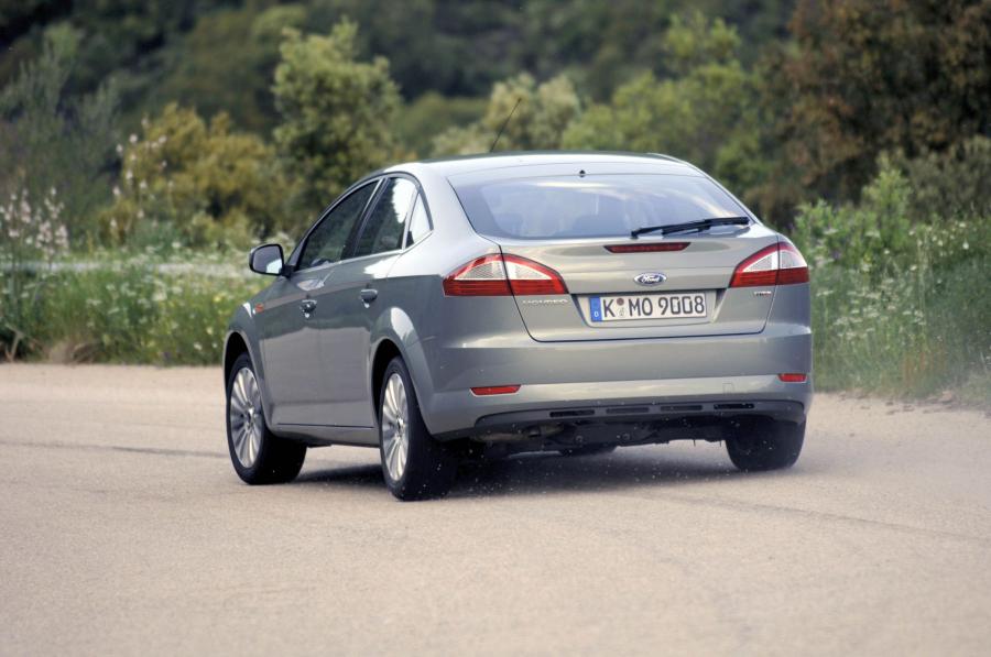  Ford Mondeo 2007 года  (фото 21 из 76)